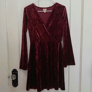 Deep red velvet bell sleeves dress